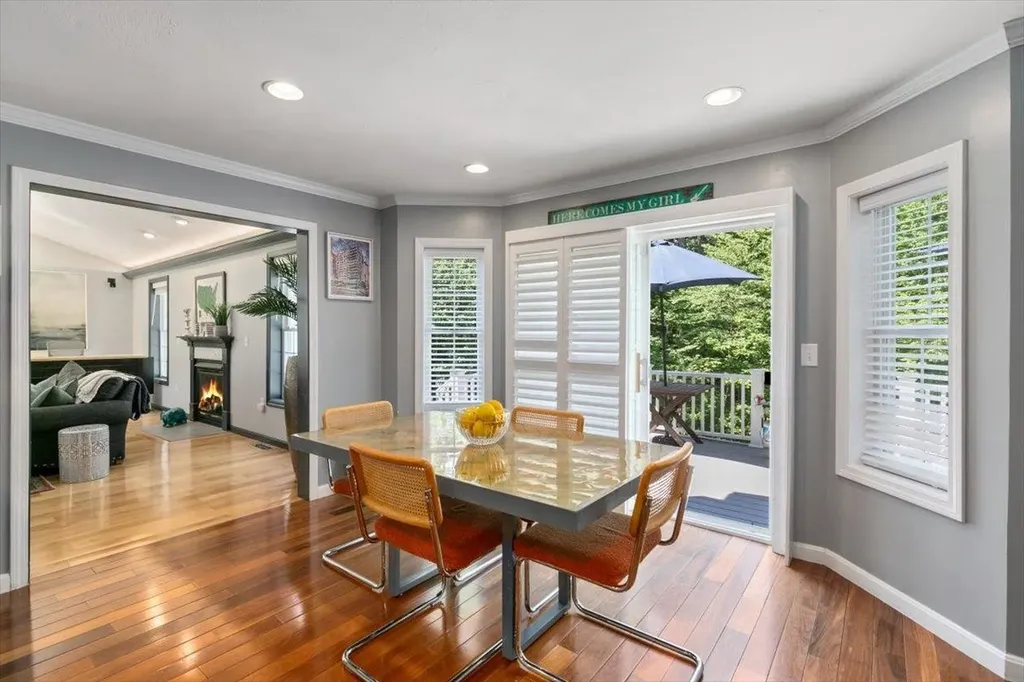 7 Mystic Court Nashua NH 03062
