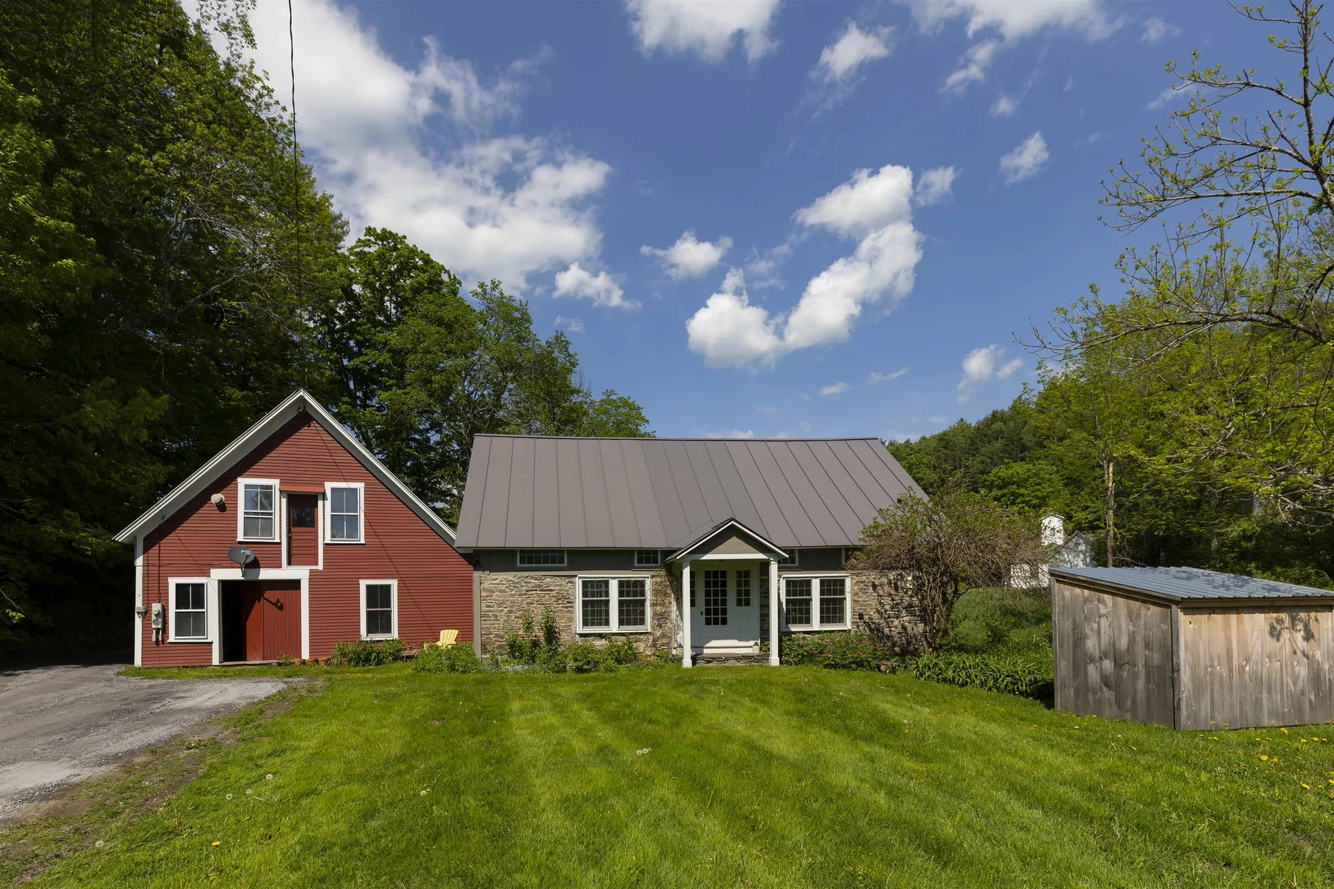 16 Brook Road Strafford VT 05072