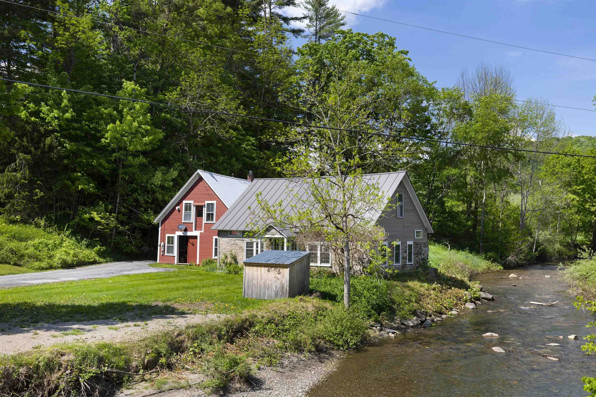 16 Brook Road Strafford VT 05072