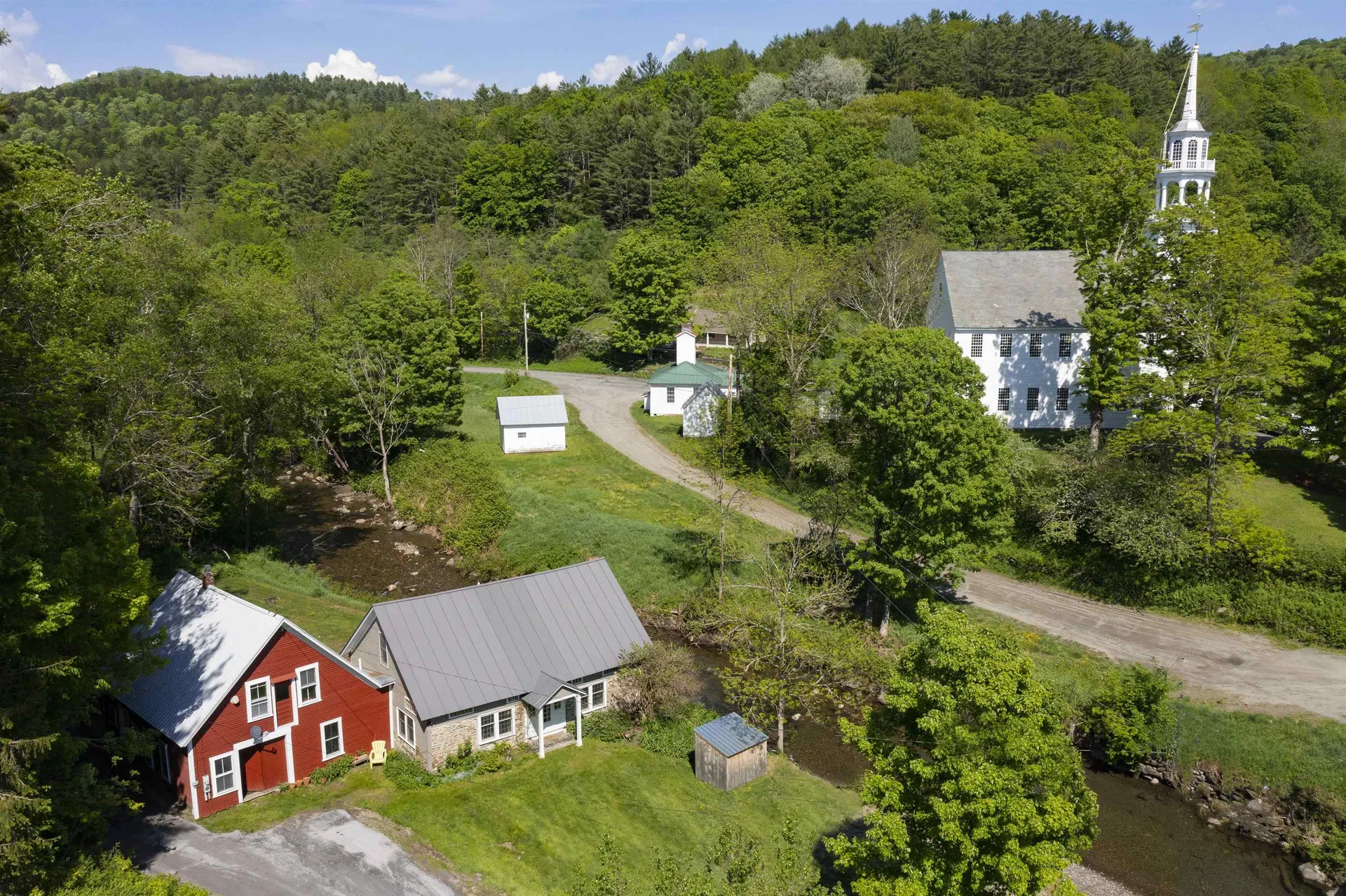 16 Brook Road Strafford VT 05072