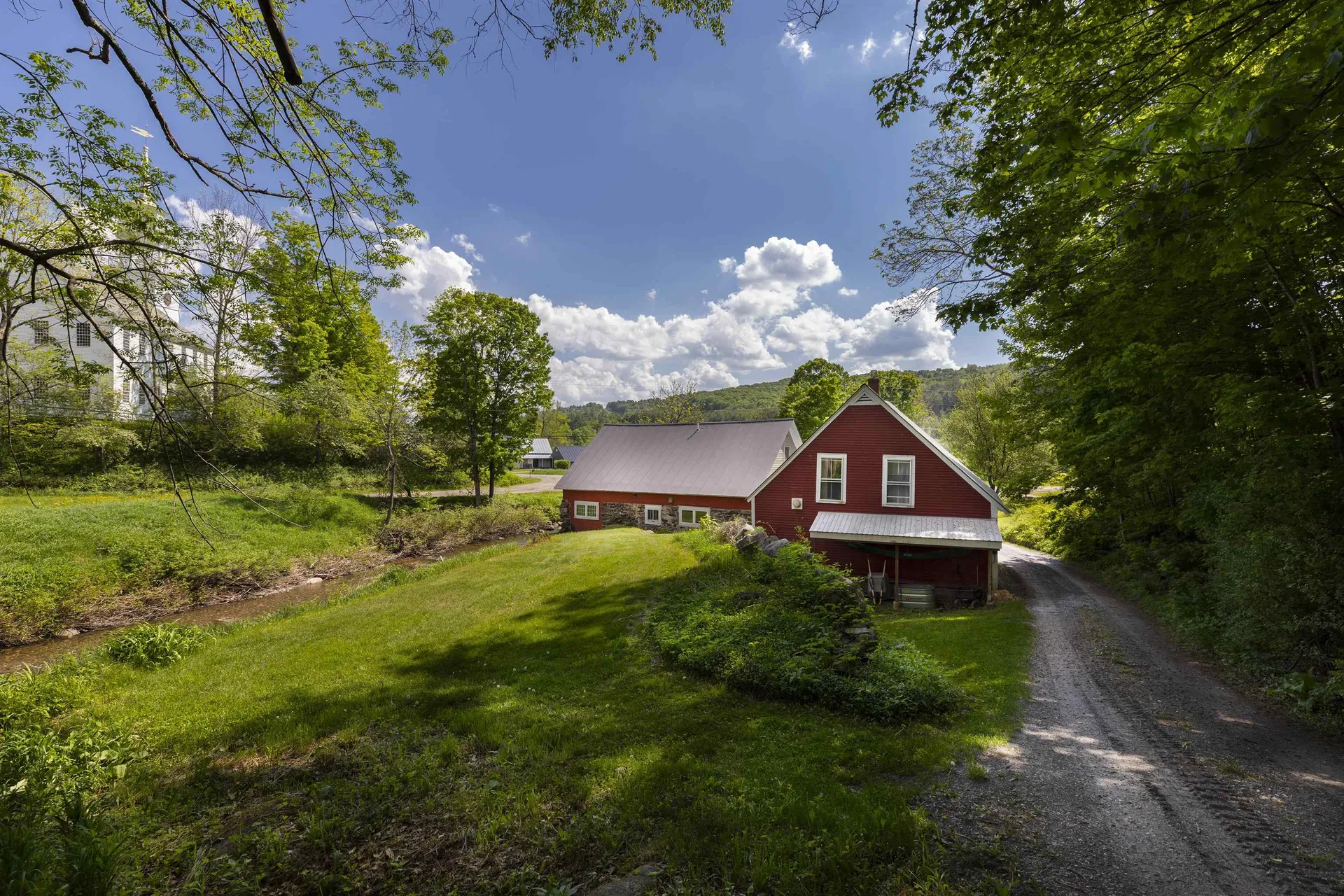 16 Brook Road Strafford VT 05072