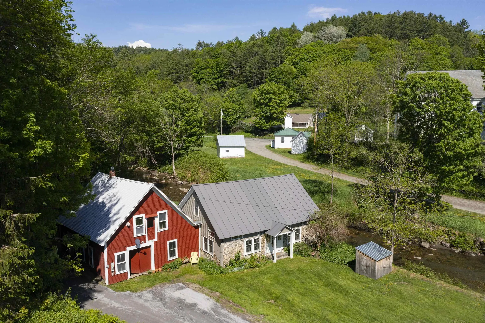 16 Brook Road Strafford VT 05072