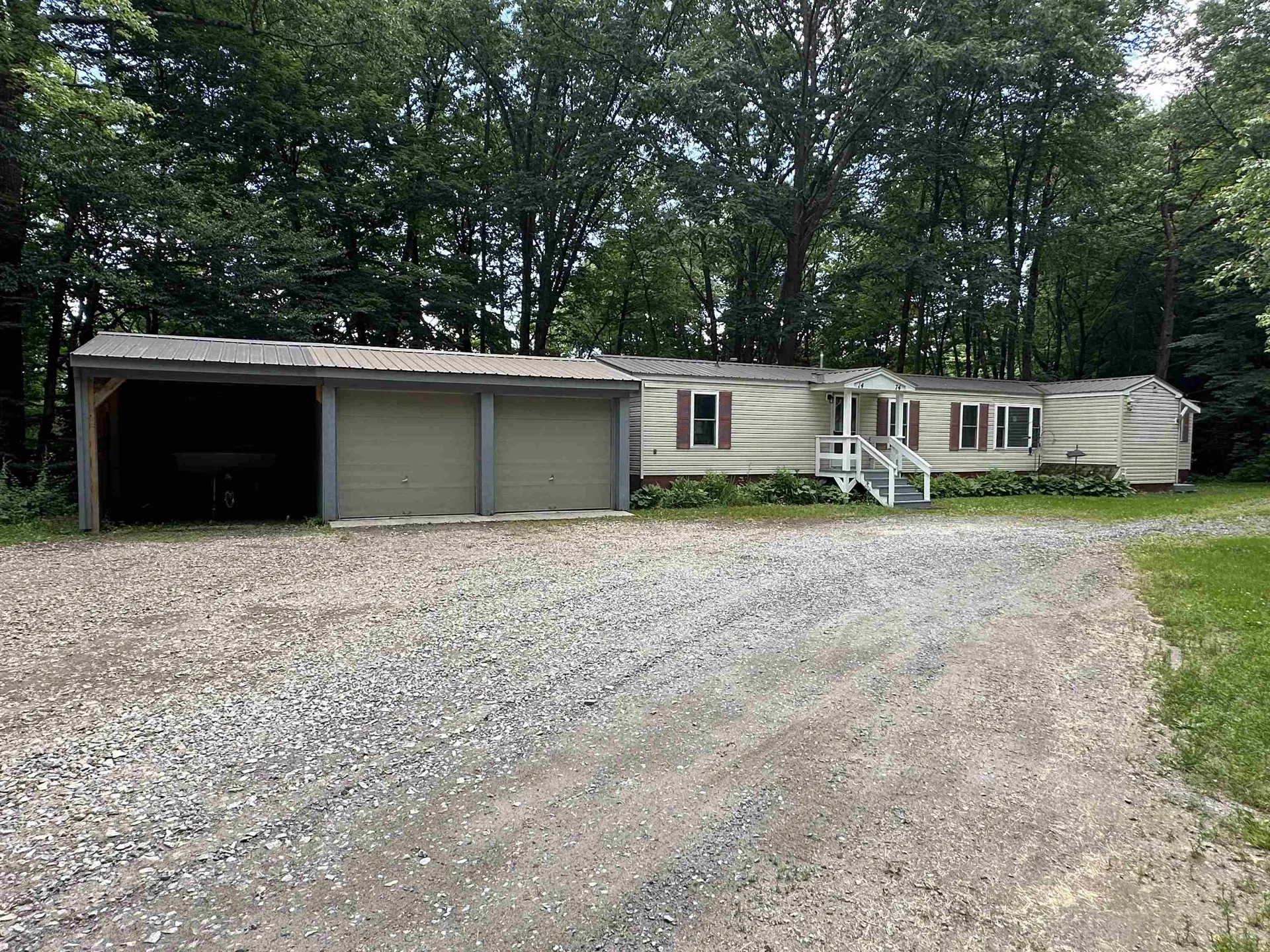 1474 Us Route 5 Putney VT 05346