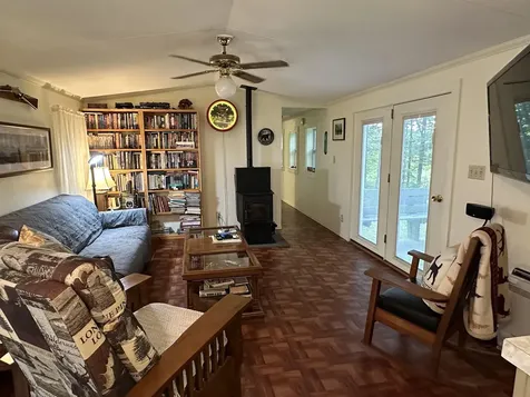 1474 Us Route 5 Putney VT 05346