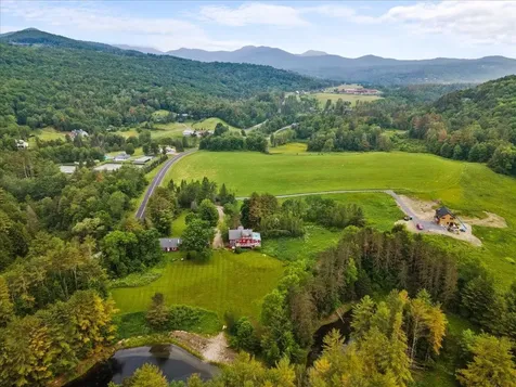 1313 Barrows Road Stowe VT 05672