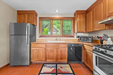 416 Upper Pinnacle Road Stowe VT 05672