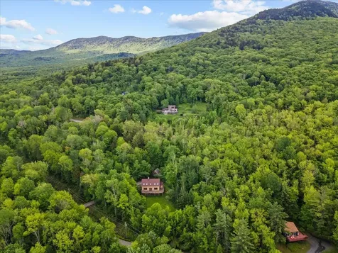 416 Upper Pinnacle Road Stowe VT 05672