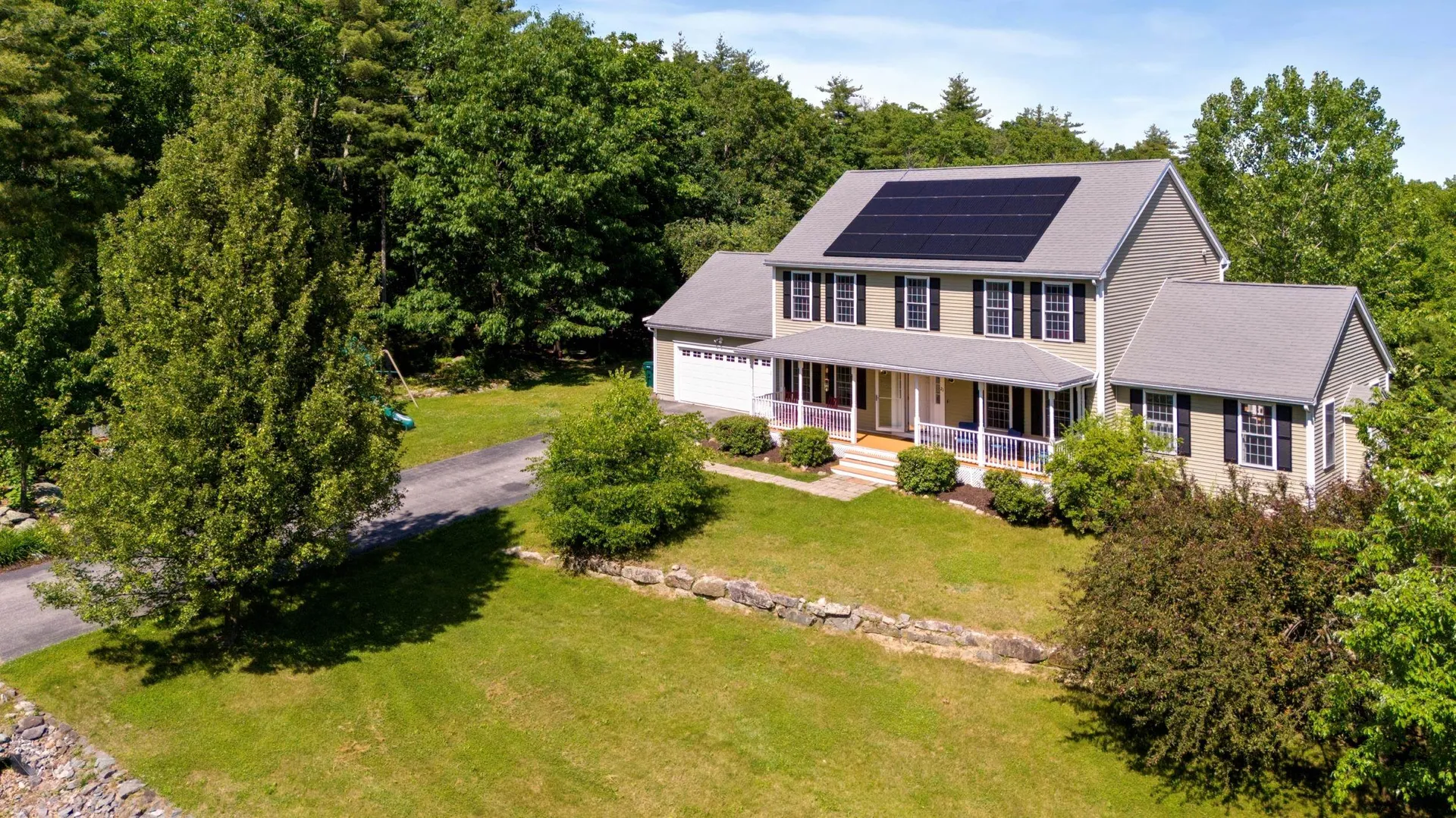 21 Wildflower Way Milford NH 03055