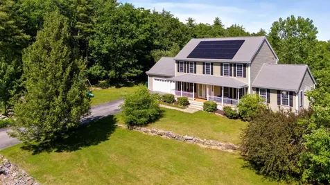 21 Wildflower Way Milford NH 03055