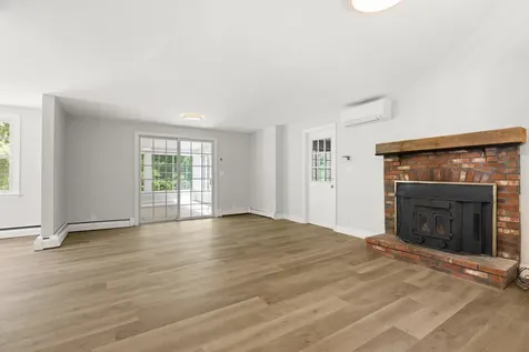 209 Long Hill Road Dover NH 03820