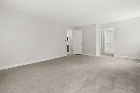 209 Long Hill Road Dover NH 03820