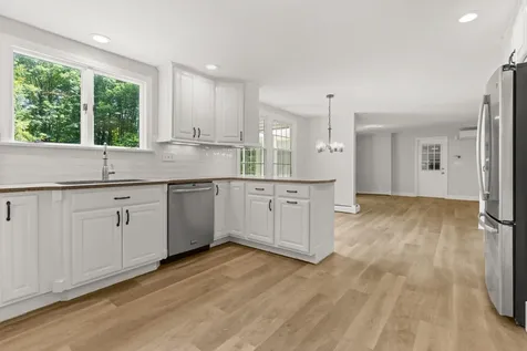 209 Long Hill Road Dover NH 03820