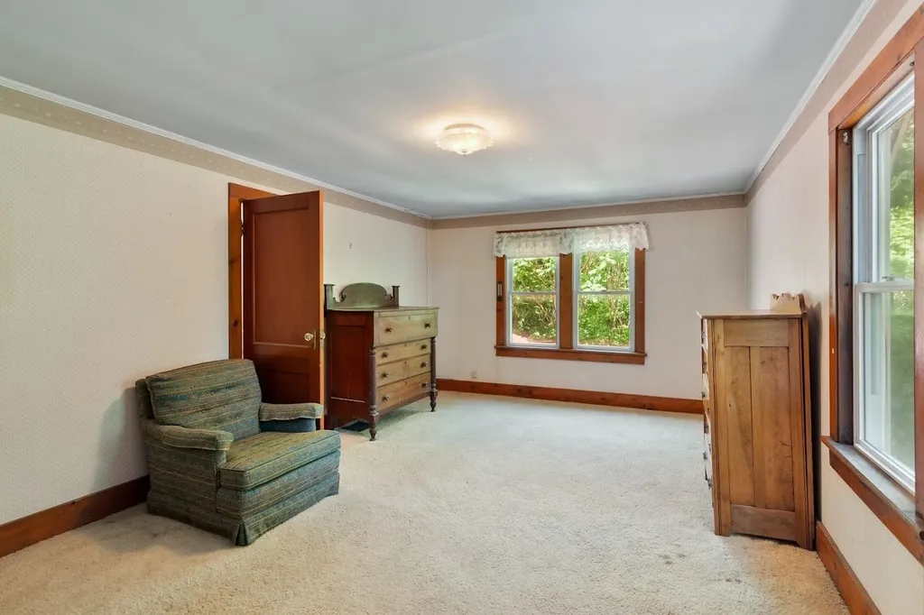 586 Plains Road Georgia VT 05468
