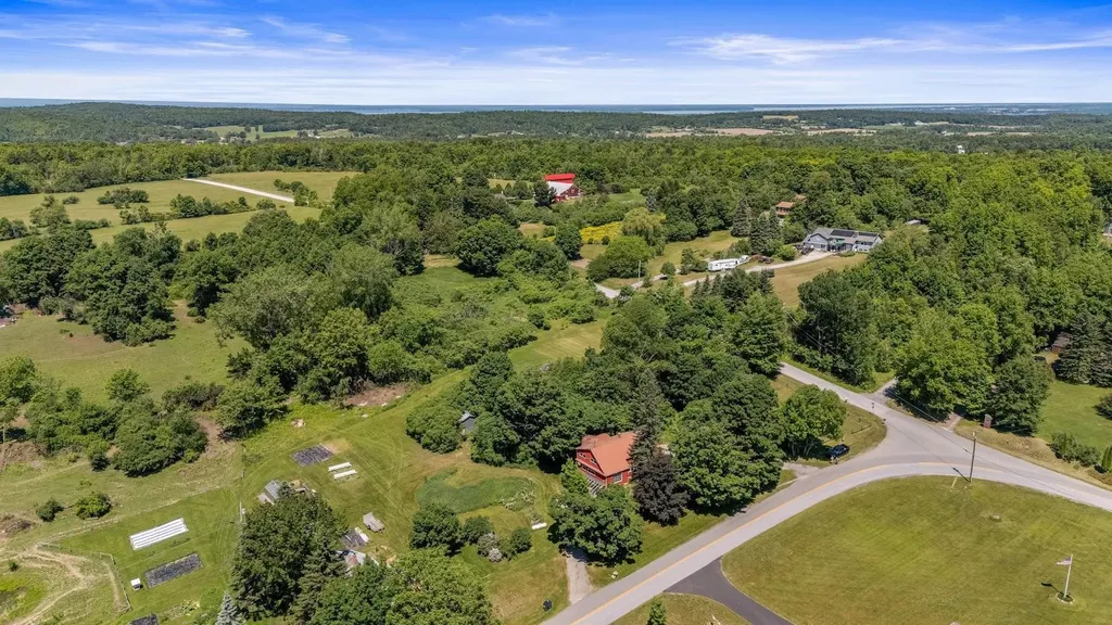 586 Plains Road Georgia VT 05468