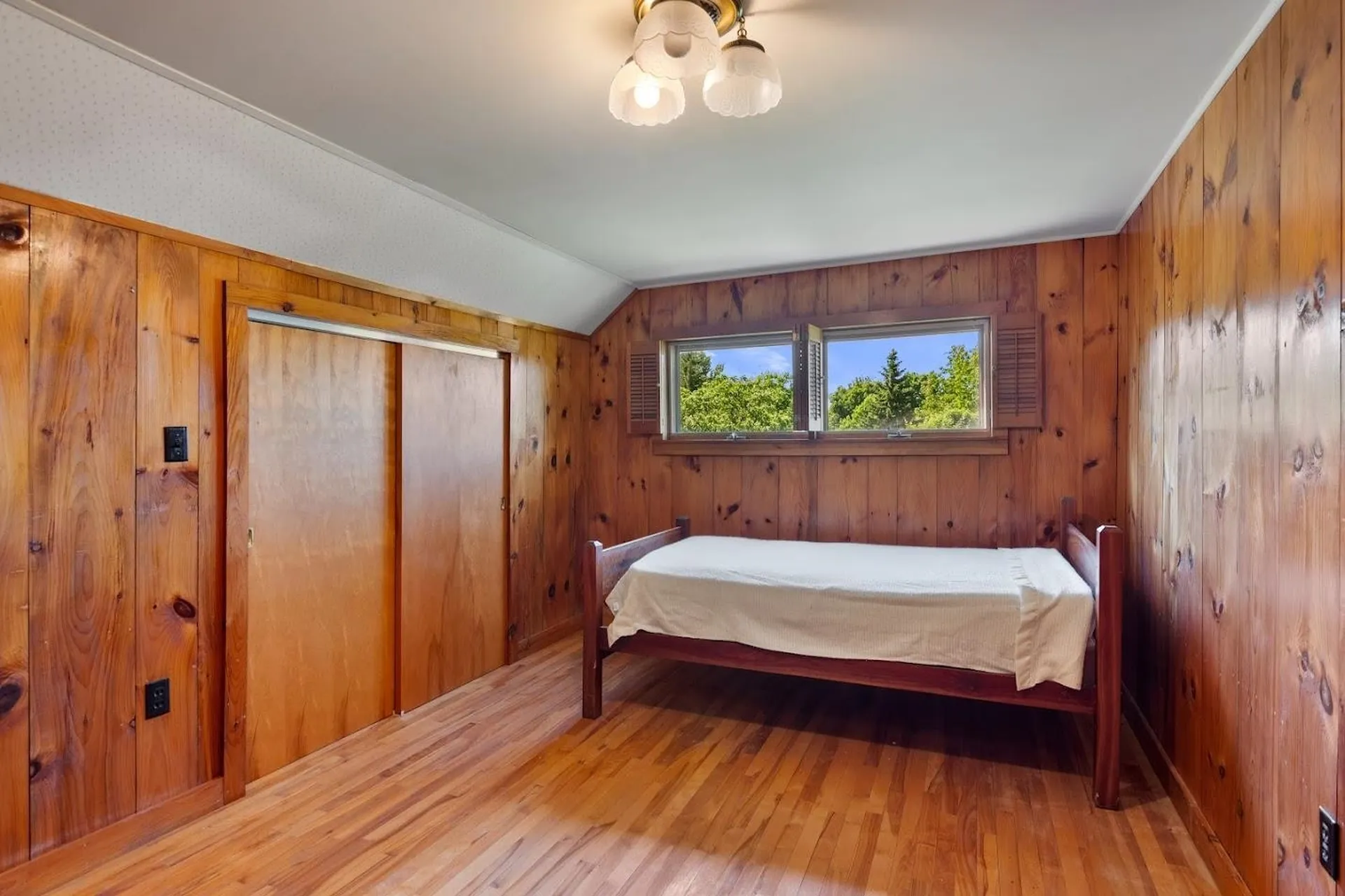 586 Plains Road Georgia VT 05468