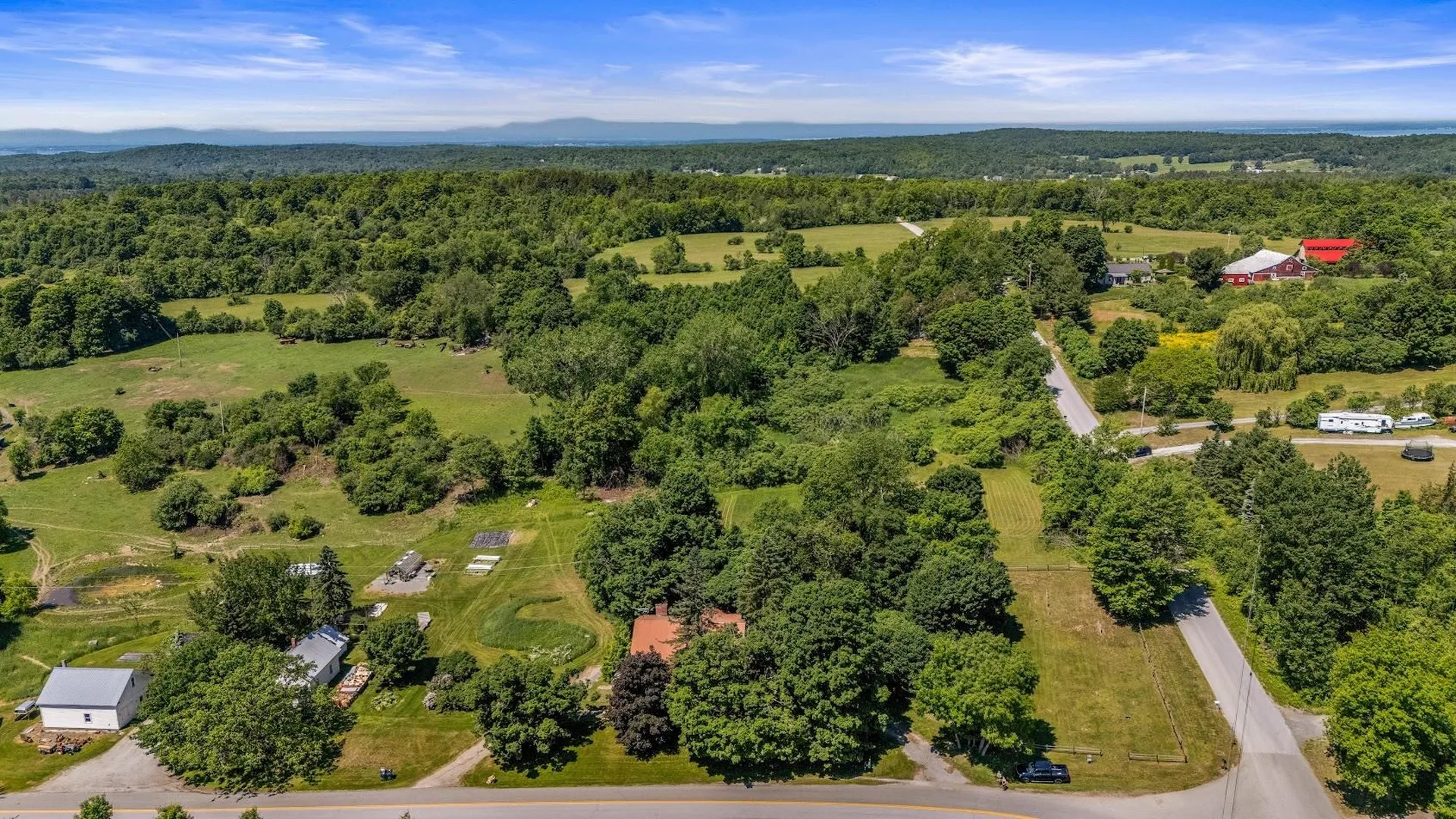 586 Plains Road Georgia VT 05468