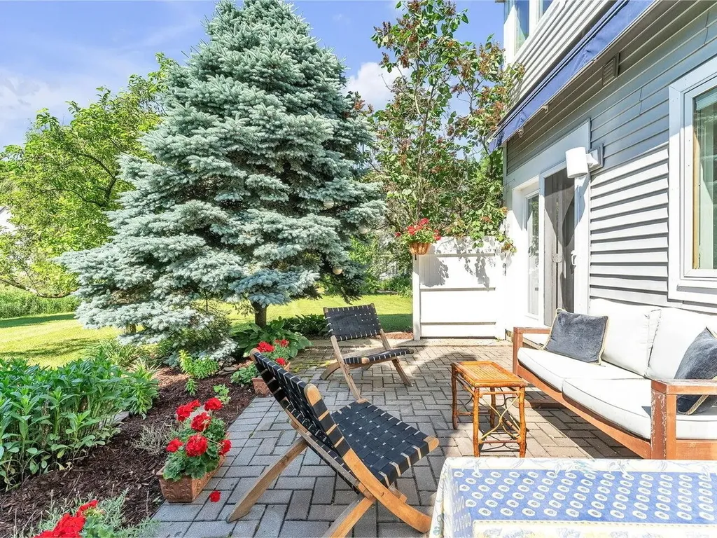 43 Cumberland Road Burlington VT 05408