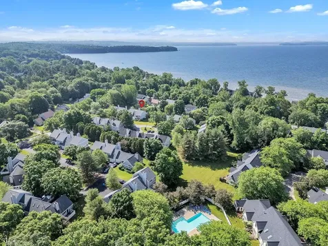 43 Cumberland Road Burlington VT 05408