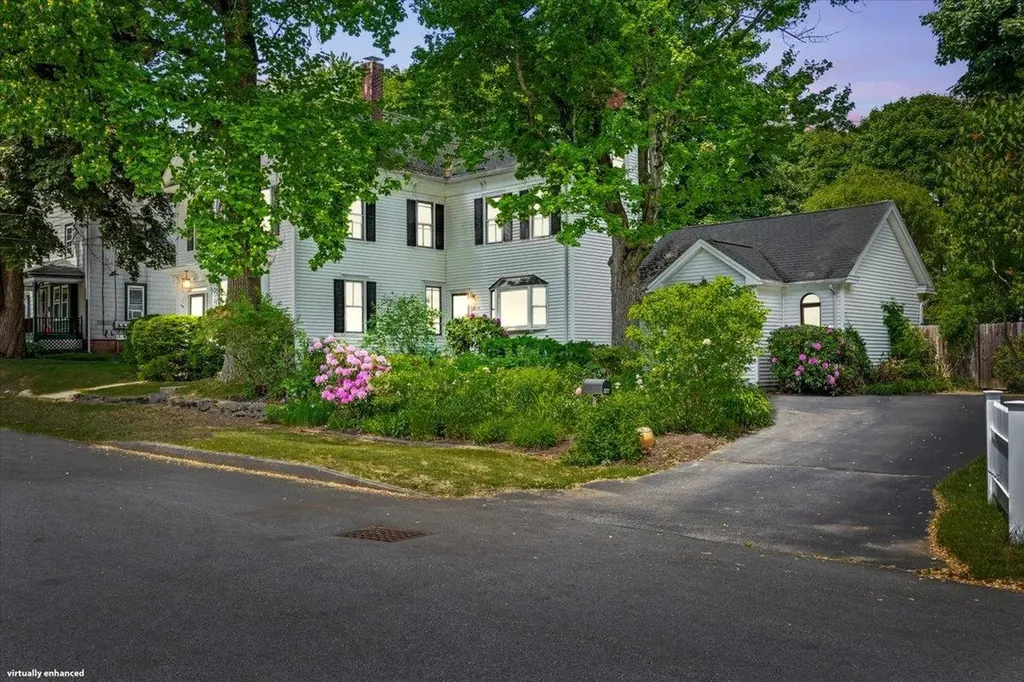 23-1 Kane Street Portsmouth NH 03801