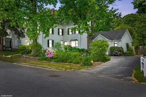 23-1 Kane Street Portsmouth NH 03801