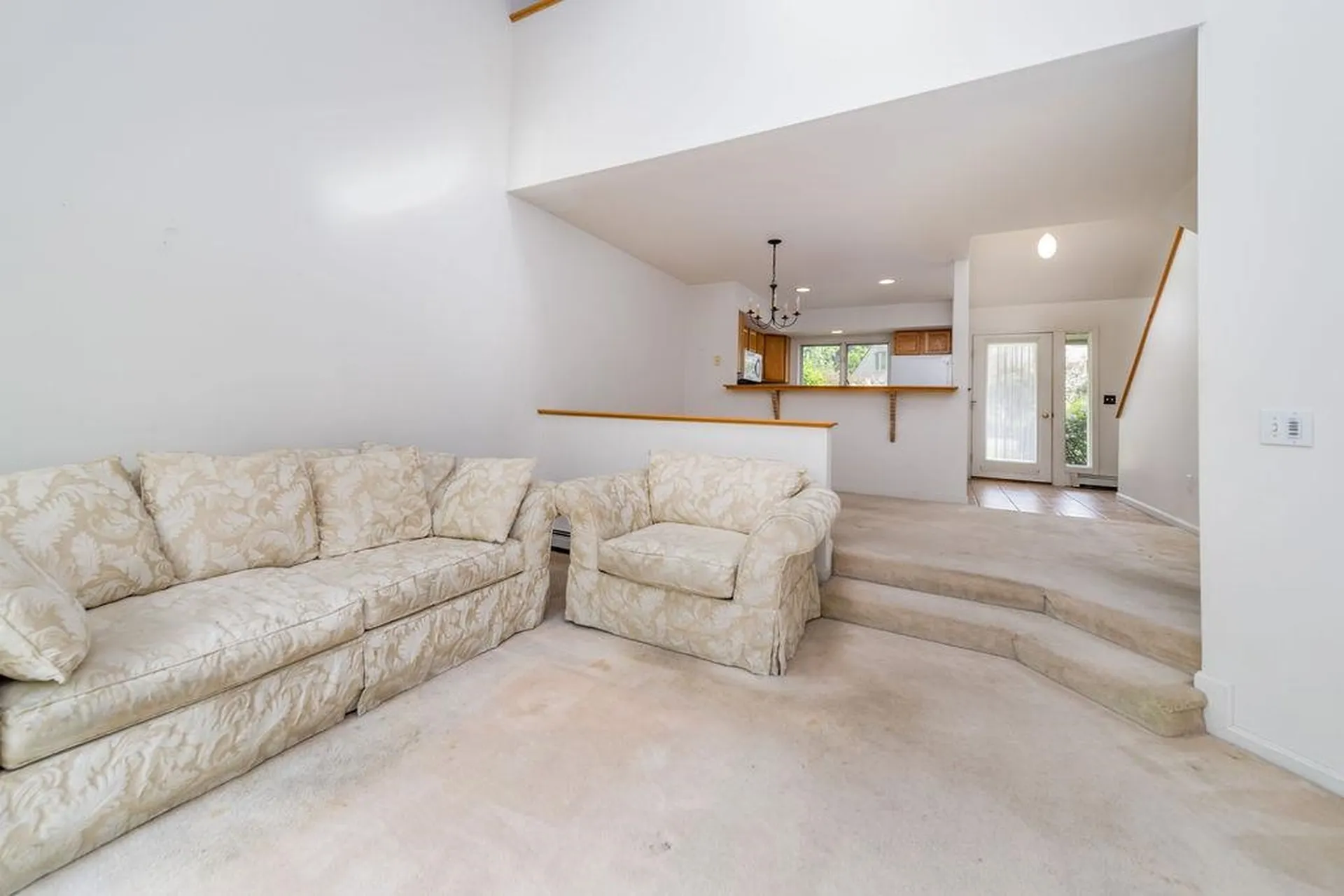 32 Azalea Circle Hartford VT 05001