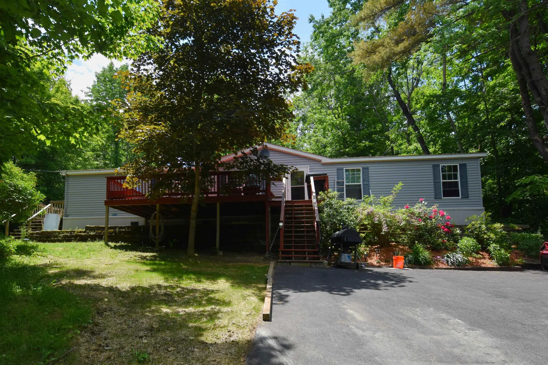 1092 Ten Rod Road Farmington NH 03835