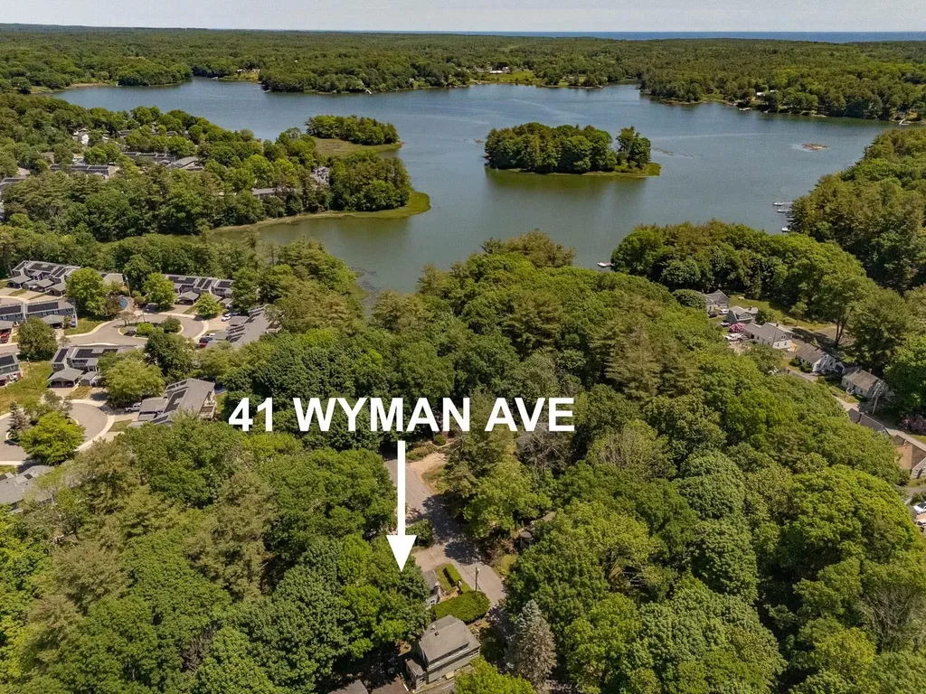 41 Wyman Avenue Kittery ME 03904