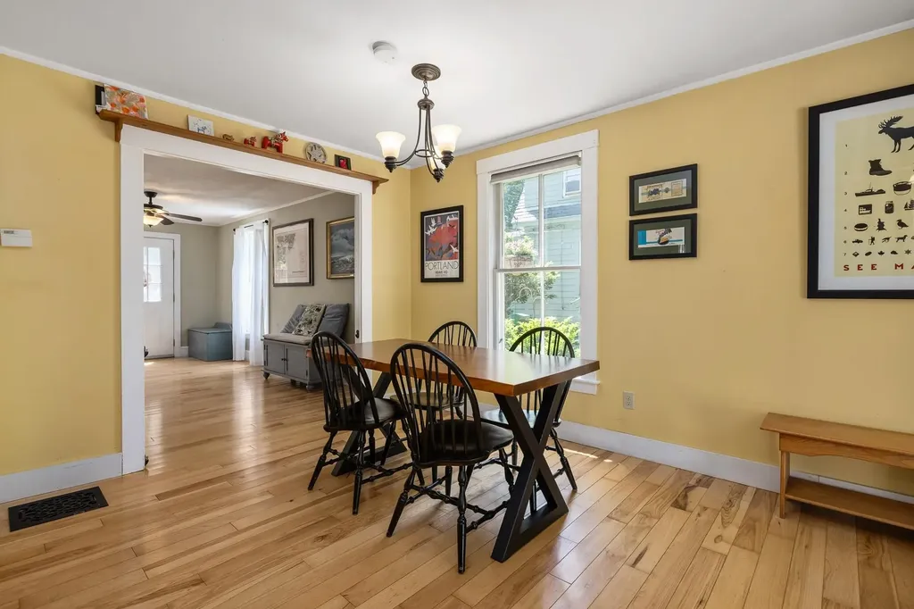 41 Wyman Avenue Kittery ME 03904