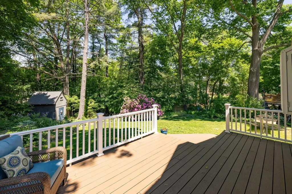41 Wyman Avenue Kittery ME 03904