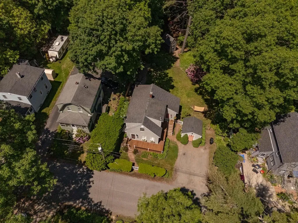 41 Wyman Avenue Kittery ME 03904