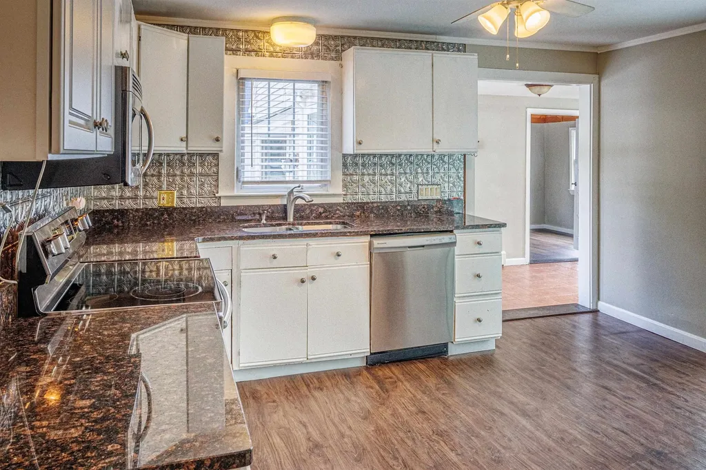 56 Glenwood Avenue Dover NH 03820