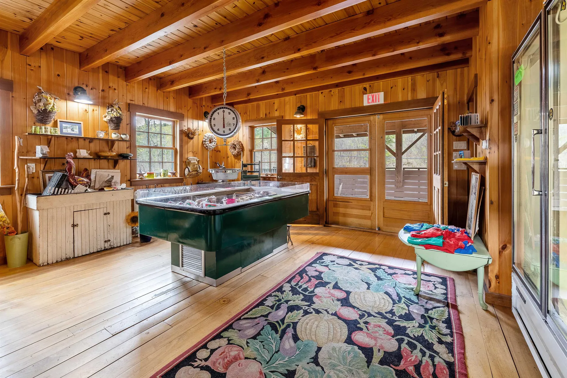 49 Vt Route 12 Pomfret VT 05053