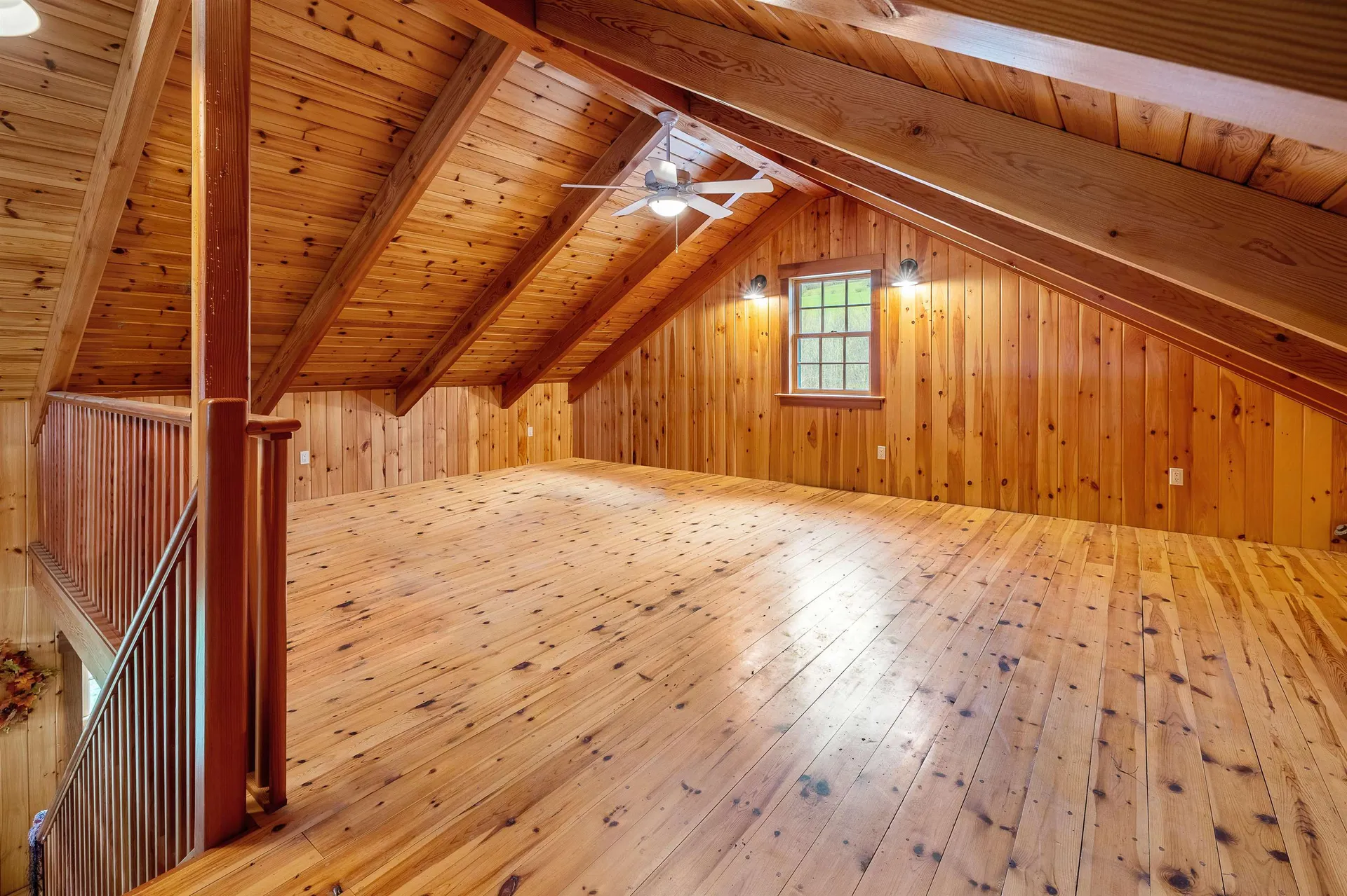 49 Vt Route 12 Pomfret VT 05053