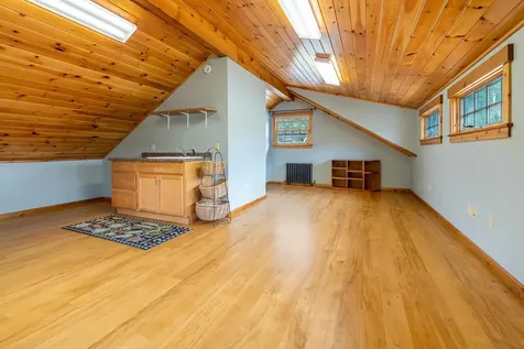 49 Vt Route 12 Pomfret VT 05053