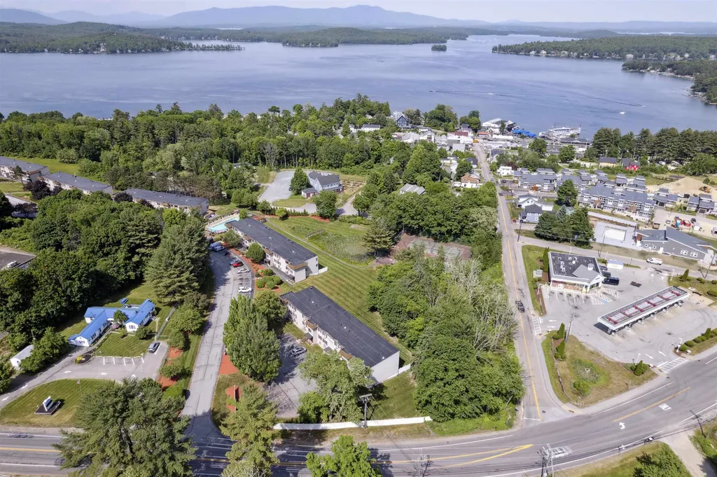 9 Treetop Circle Laconia NH 03246