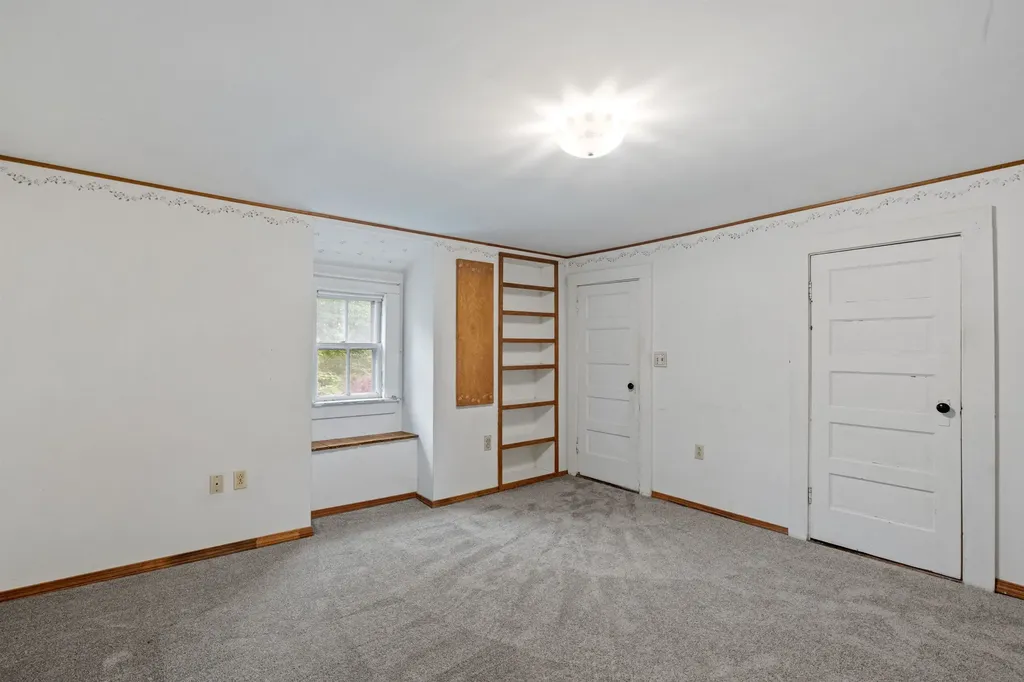 12 Old Gage Hill Road Pelham NH 03076