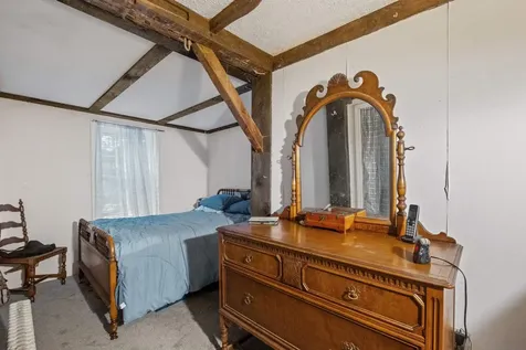 12 Old Gage Hill Road Pelham NH 03076