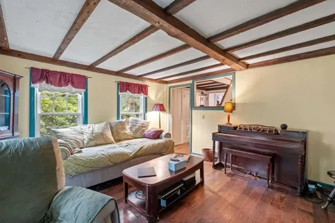12 Old Gage Hill Road Pelham NH 03076
