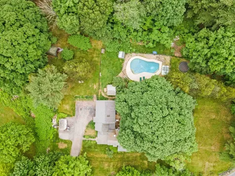 12 Old Gage Hill Road Pelham NH 03076