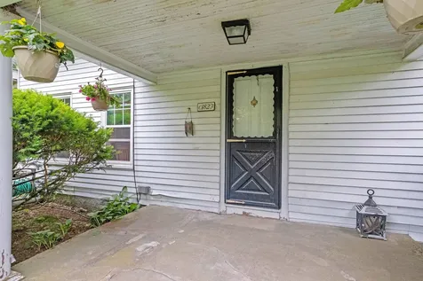 12 Old Gage Hill Road Pelham NH 03076