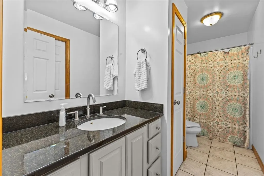 435 Memphremagog View Newport City VT 05855