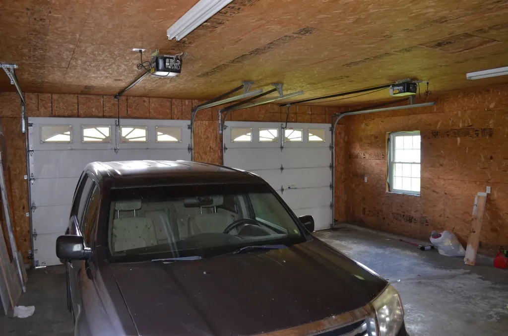 435 Memphremagog View Newport City VT 05855