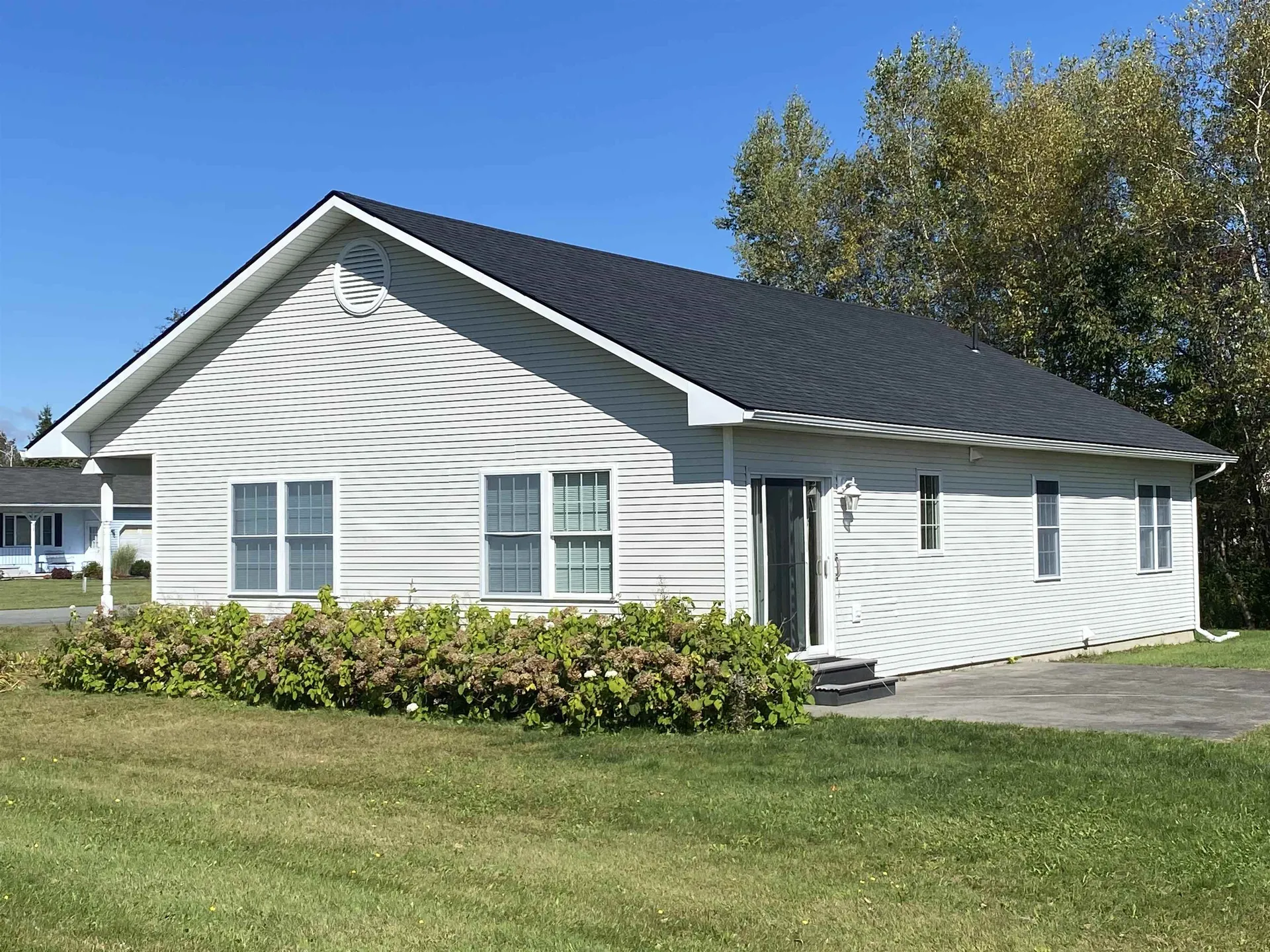 435 Memphremagog View Newport City VT 05855