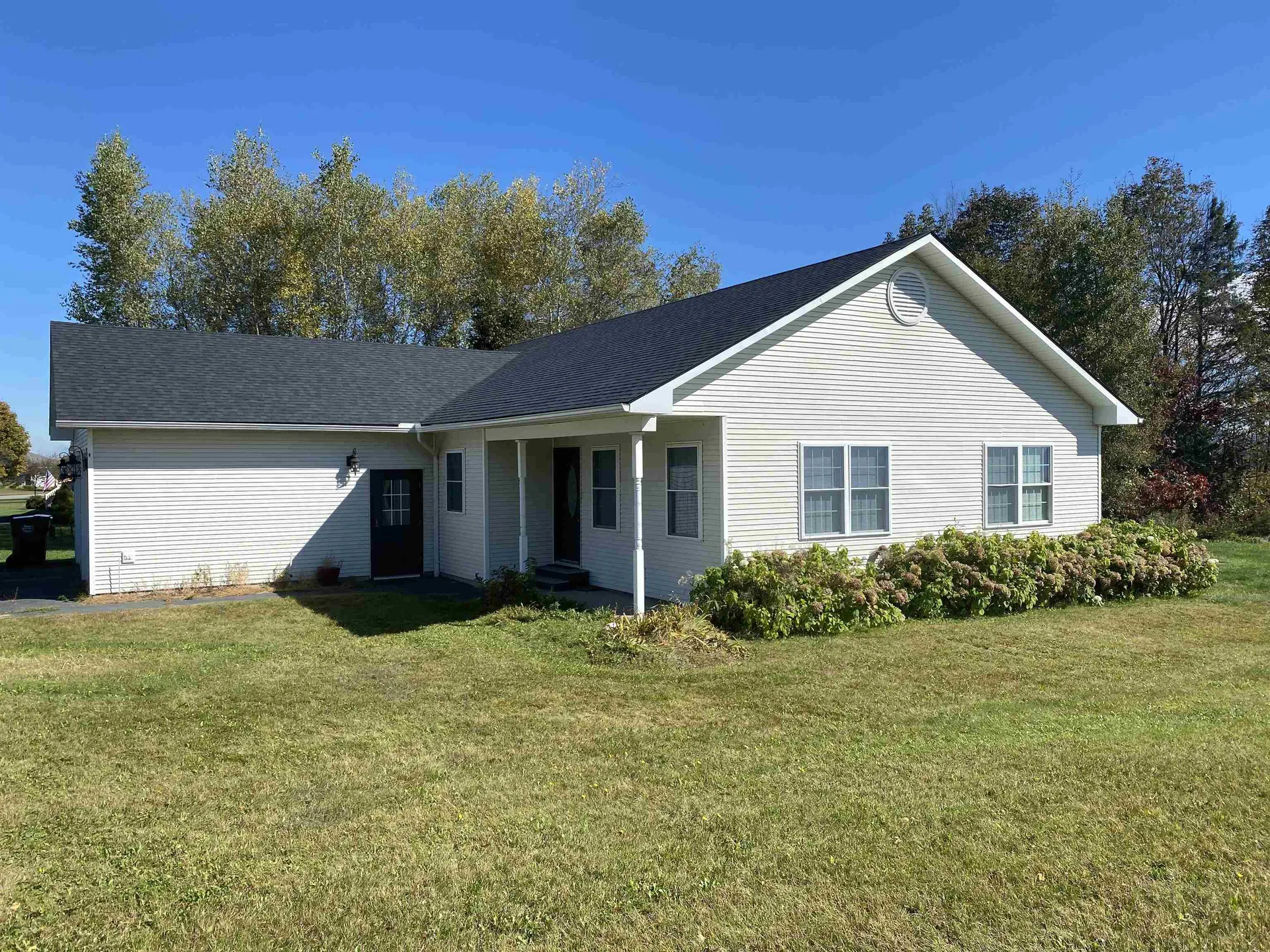 435 Memphremagog View Newport City VT 05855