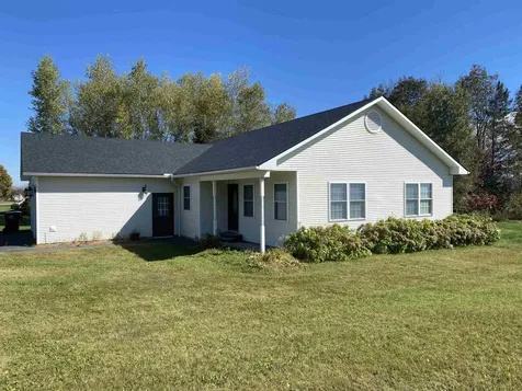 435 Memphremagog View Newport City VT 05855