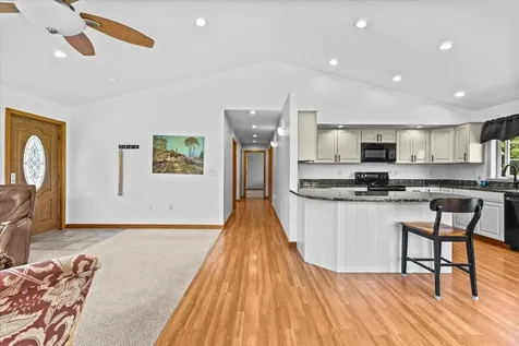 435 Memphremagog View Newport City VT 05855