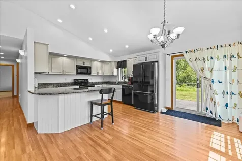 435 Memphremagog View Newport City VT 05855