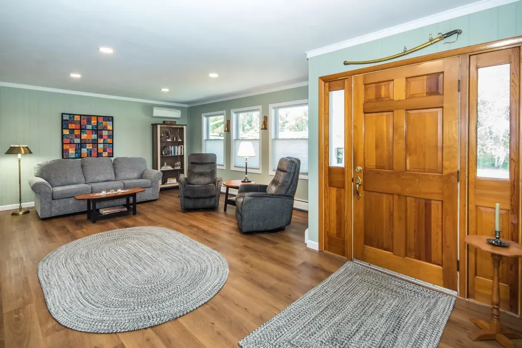 95 Tower Lane West Rutland VT 05777