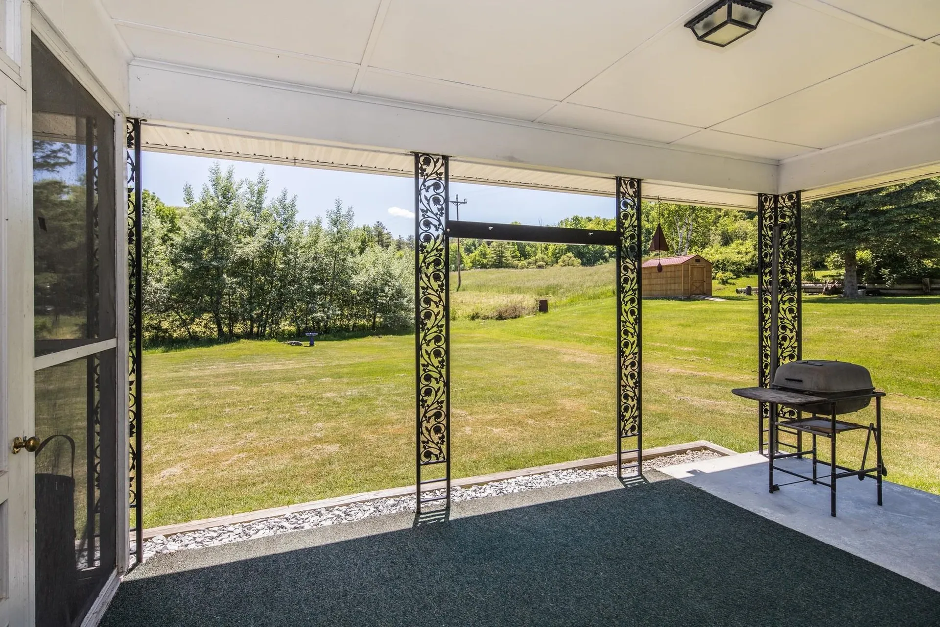 95 Tower Lane West Rutland VT 05777