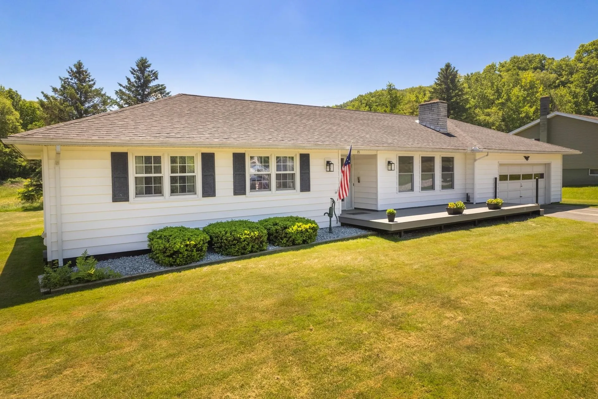 95 Tower Lane West Rutland VT 05777